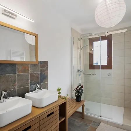 Appartamento A Louer - *